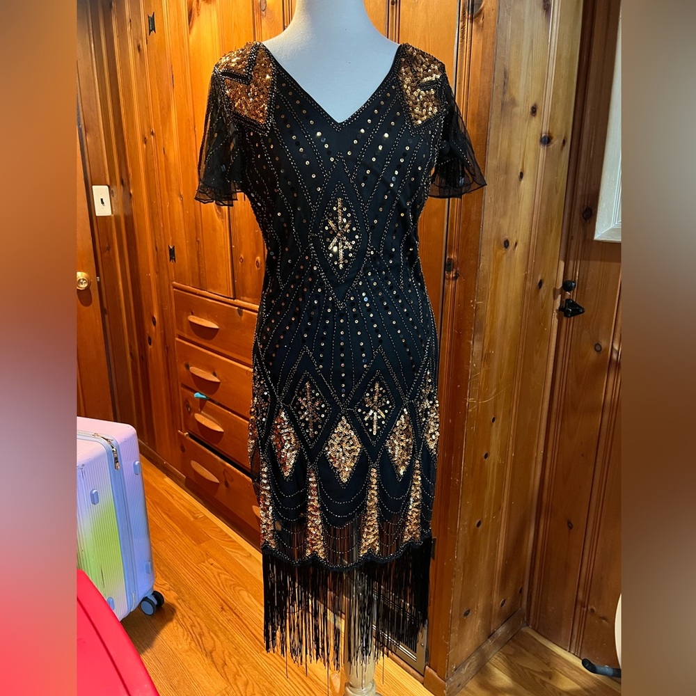 1920s style flapper dress